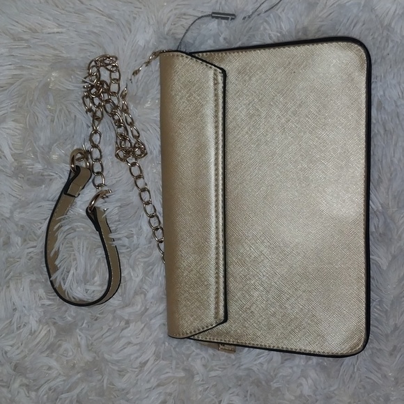 New with tags Diana kor gold sling bag - Picture 3 of 7